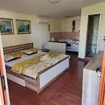 Apartment Am Krk Town