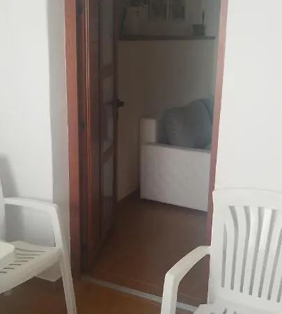 Apartment Am *