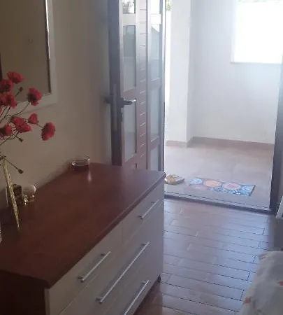 Apartment Am *