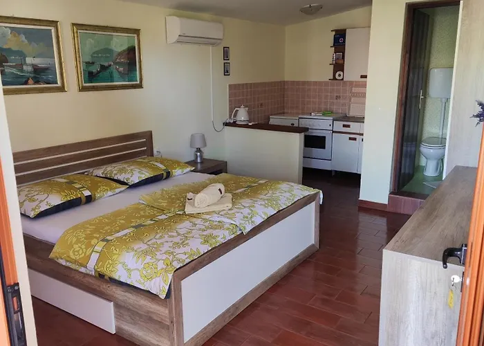 Apartman Am Krk Town