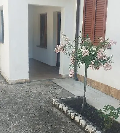Apartment Am